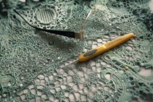 Green Irish Lace, DeLace Ateleir